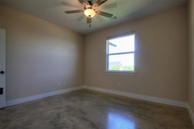283 Calle Cortez Dr, Buchanan Dam, TX 78609 - unfurnished room with concrete floors, visible vents, baseboards, and a ceiling fan