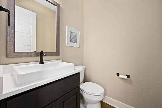 607 Flint Ridge Trl, Georgetown, TX 78628 - bathroom with baseboards and vanity