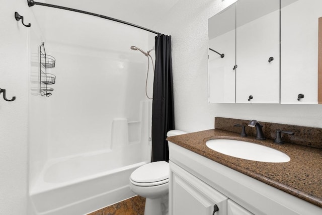 21459 Coyote Trl Unit B4, Lago Vista, TX 78645 - bathroom featuring vanity and shower / tub combo with curtain