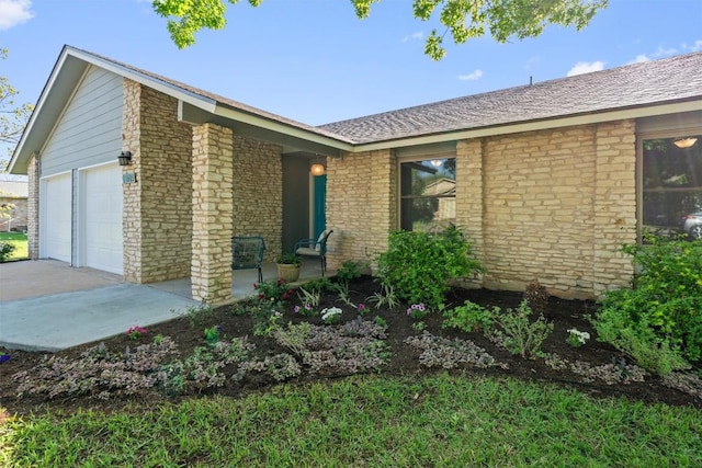 11605 Gunsmoke Cir, Austin, TX 78750 - single story home featuring brick siding and an attached garage