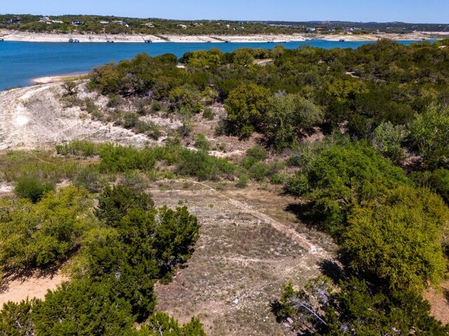 160 Lakefront Dr, Point Venture, TX 78645