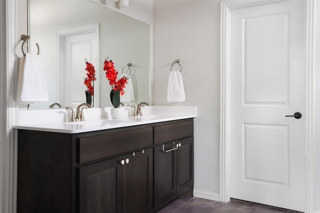 3307 Columbus Way, Round Rock, TX 78665 - full bath featuring double vanity and tile patterned flooring