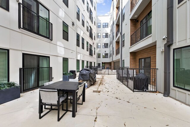 2500 Longview St Unit 418, Austin, TX 78705 - view of patio with outdoor dining space
