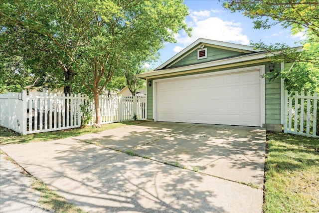 4456 Mather, Kyle, TX 78640 - garage featuring driveway