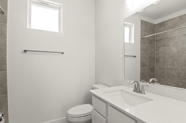 2031 Cora Ivy Ln, Round Rock, TX 78665 - bathroom with toilet, vanity, and a shower