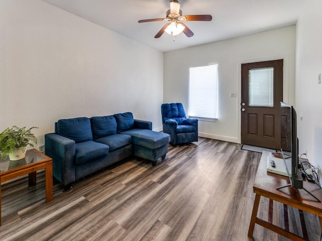 1010 Gravel St, San Marcos, TX 78666 - photo 4
