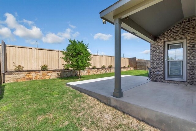 3613 Esperanza Dr, Round Rock, TX 78665 - view of yard featuring a patio
