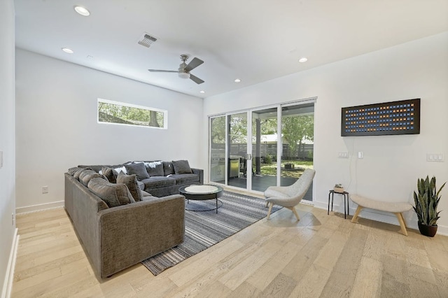 903 W Gibson St, Austin, TX 78704 - living area featuring a ceiling fan, light wood-type flooring, recessed lighting, and baseboards