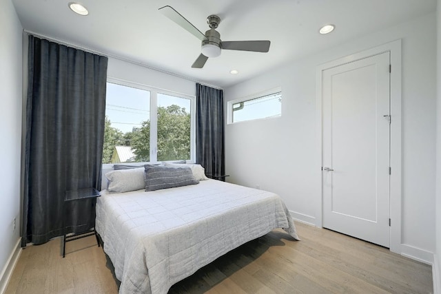 903 W Gibson St, Austin, TX 78704 - bedroom featuring recessed lighting, light wood-type flooring, baseboards, and a ceiling fan