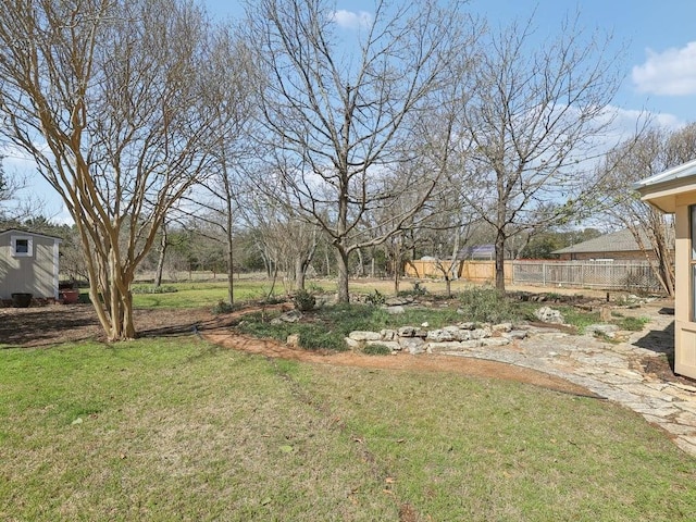 view of yard featuring fence