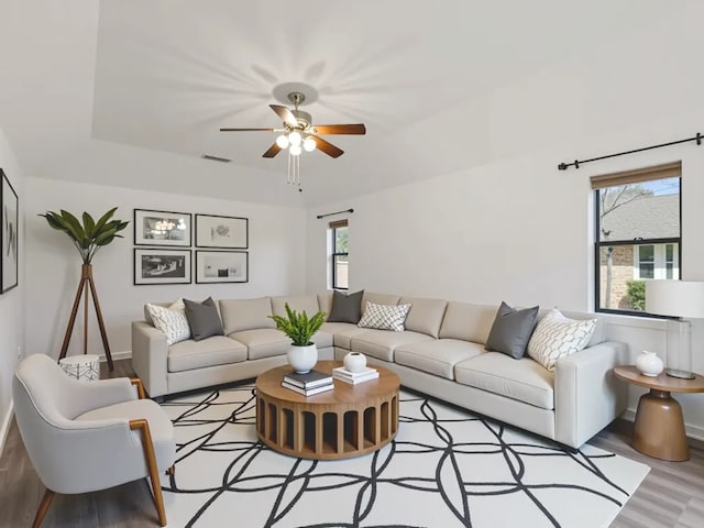 1919 W Creek Loop, Round Rock, TX 78681 - photo 7