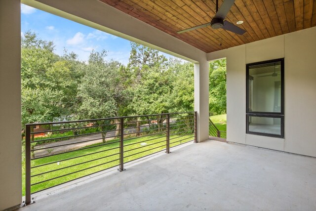 500 Laurel Valley Rd, West Lake Hills, TX 78746 - balcony with a ceiling fan