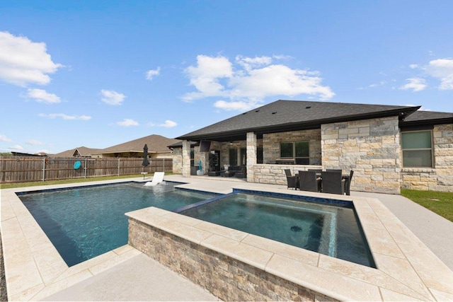 213 Pecan Meadow Ln, Harker Heights, TX 76513 - view of swimming pool featuring a patio area, a fenced backyard, and a pool with connected hot tub