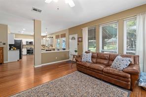 227 Primrose Dr, Kyle, TX 78640 - photo 11