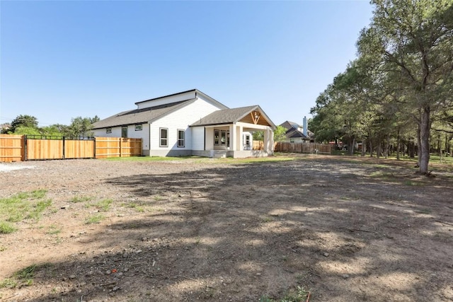130 Creekwood Trl, Cedar Creek, TX 78612 - photo 38