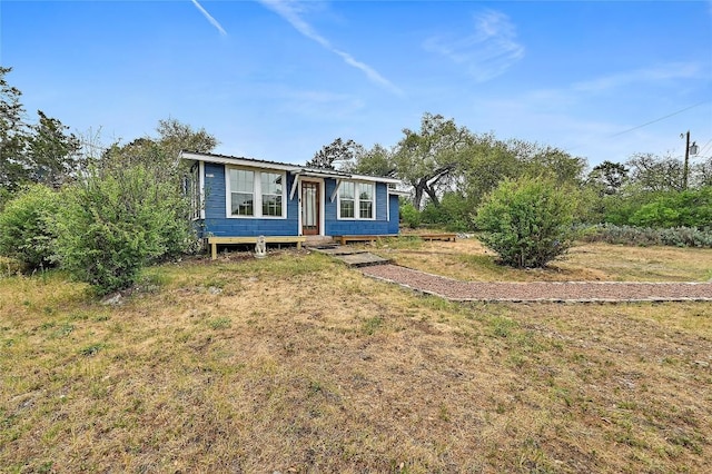 18502 E Lakeview Dr, Jonestown, TX 78645 - view of manufactured / mobile home