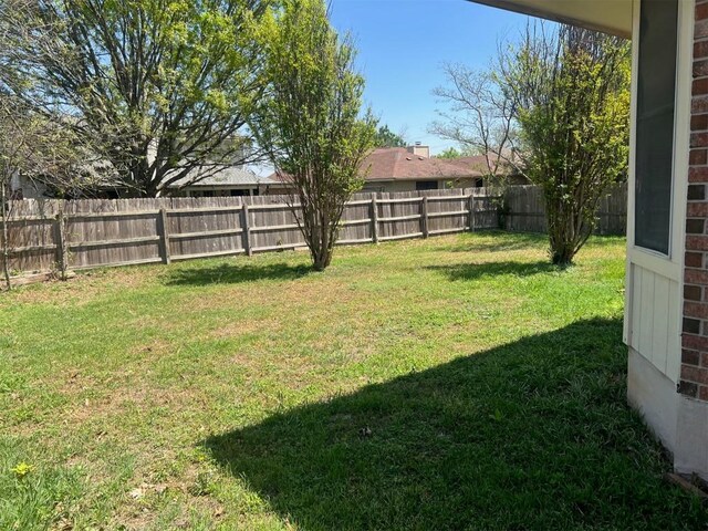 506 Clearcreek Dr, Leander, TX 78641 - view of yard