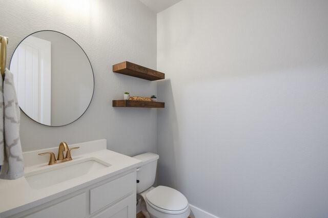 3401 Bandit Ct, Kempner, TX 76539 - bathroom with toilet and vanity