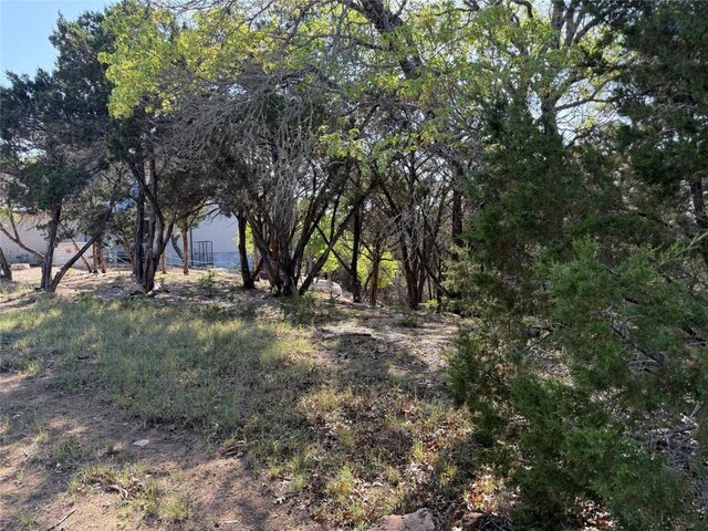 7306 Admirals Park Dr, Jonestown, TX 78645