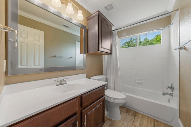 901 Middle Brook Dr, Leander, TX 78641 - full bath featuring toilet, crown molding, wood finished floors, and visible vents