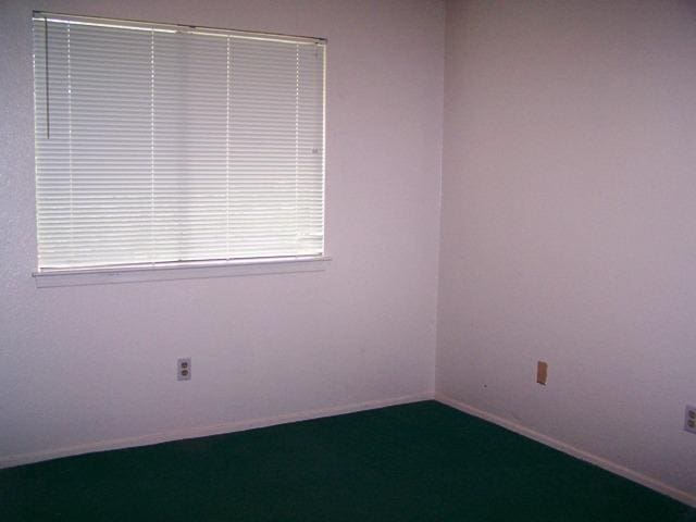 817 Lexington Rd, Elgin, TX 78621 - view of unfurnished room