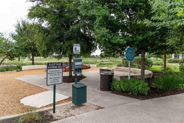 view of surrounding community