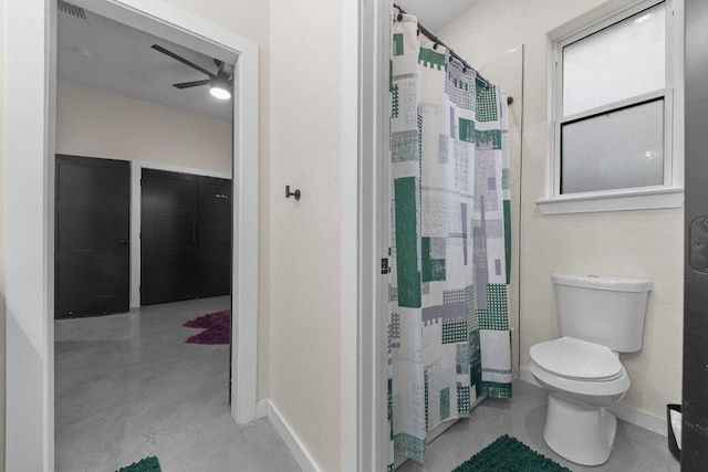 7143 Kc Ranch Ct, Temple, TX 76501 - bathroom with toilet, a shower with curtain, baseboards, and concrete flooring