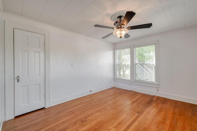 700 S Walnut Ave, Luling, TX 78648 - unfurnished room featuring light wood finished floors, ceiling fan, and ornamental molding