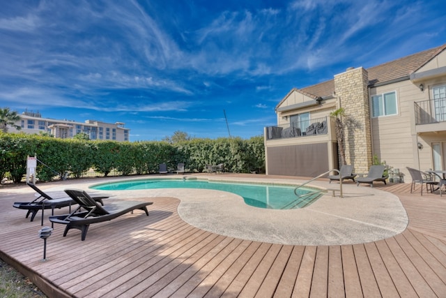 605 Port Unit 3, Horseshoe Bay, TX 78657 - view of swimming pool featuring a deck