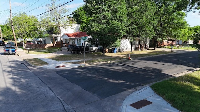2808 Lyons Rd Unit A & B, Austin, TX 78702 - photo 4