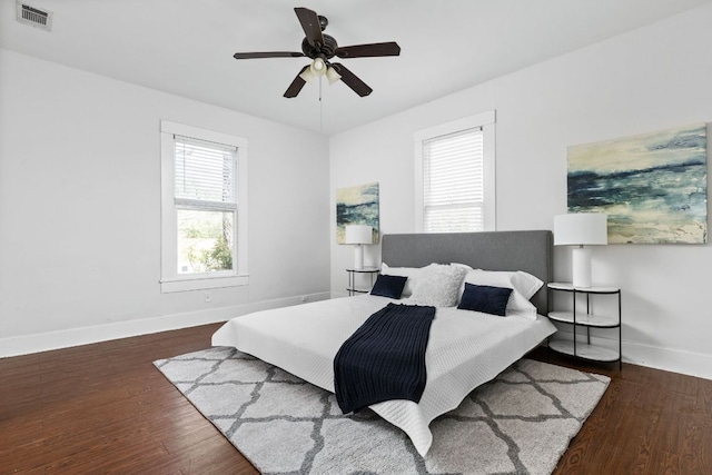 207 W 39th St, Austin, TX 78751 - bedroom featuring wood finished floors and a ceiling fan