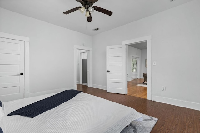 207 W 39th St, Austin, TX 78751 - bedroom featuring wood finished floors and a ceiling fan
