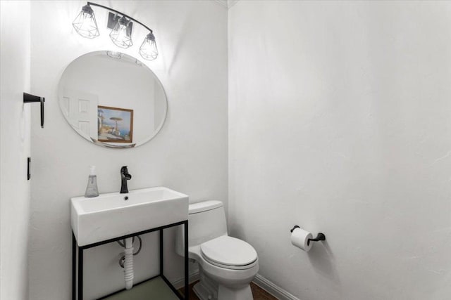 5909 Sunset Rdg, Austin, TX 78735 - half bath featuring toilet and a sink