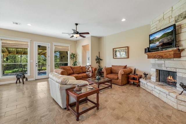 117 E Tanglebriar Ct Unit 11, Bastrop, TX 78602 - photo 7