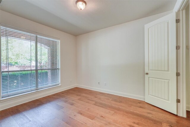 2801 Mirasol Dr, Round Rock, TX 78681 - empty room featuring light wood-type flooring and baseboards