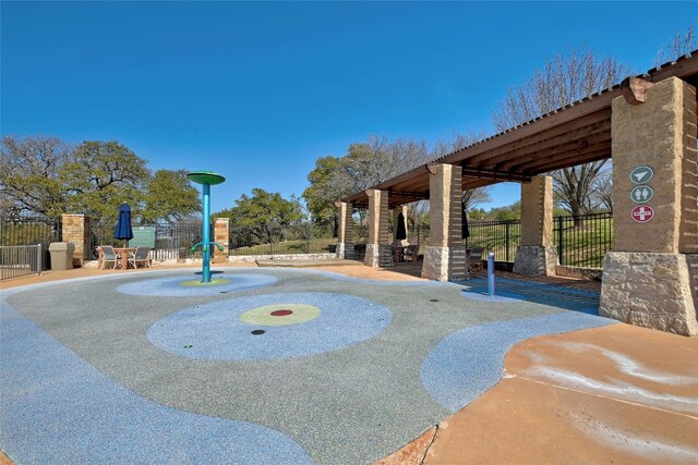 3420 Benecia Ct, Austin, TX 78738 - surrounding community featuring a patio area