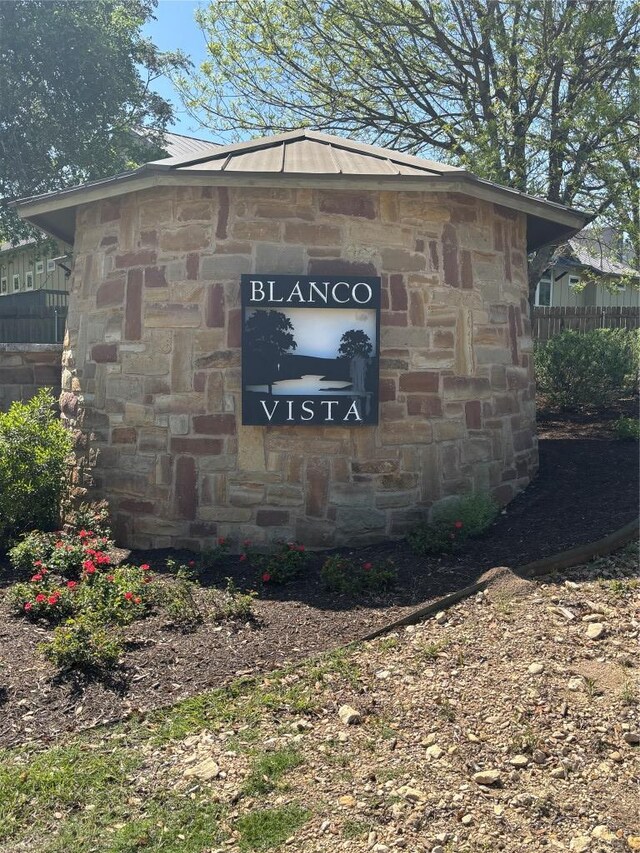 229 Split Rail Dr, San Marcos, TX 78666 - photo 2