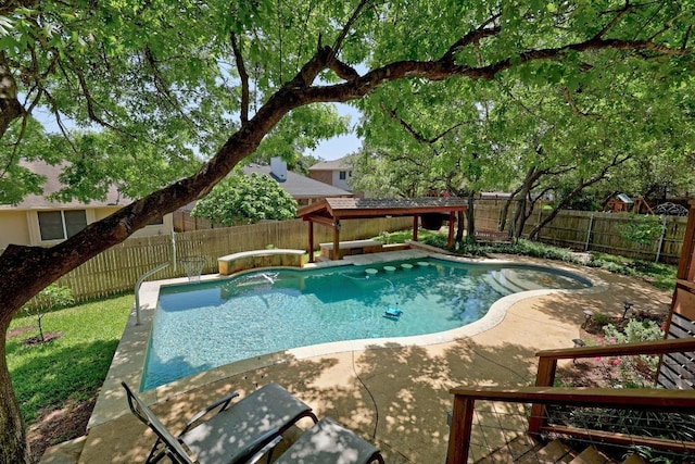 8909 Beatty Ct, Austin, TX 78749 - view of swimming pool featuring a fenced backyard and a patio area