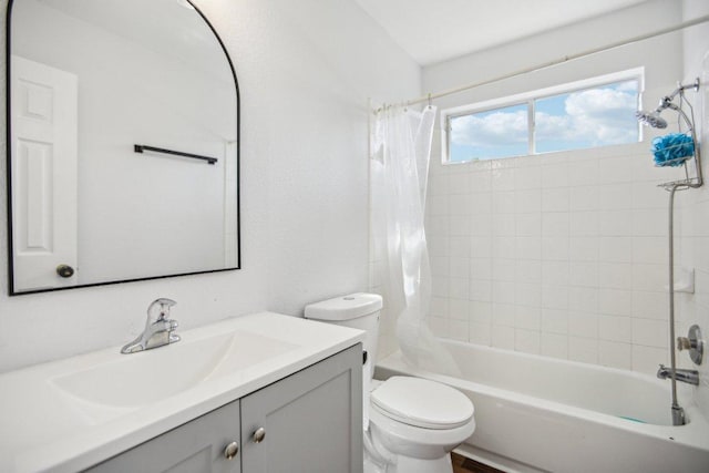 339 Liberty St, Hutto, TX 78634 - bathroom with vanity and shower / tub combo
