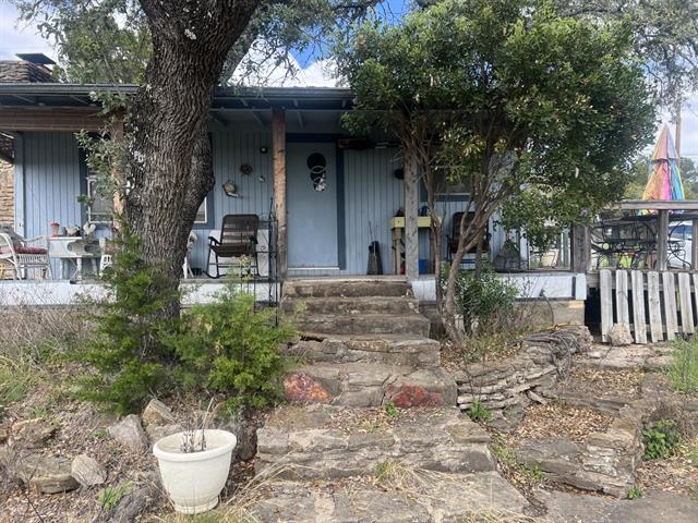 711 Council St, Burnet, TX 78611 - photo 13