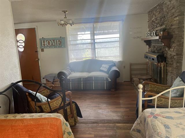711 Council St, Burnet, TX 78611 - photo 19