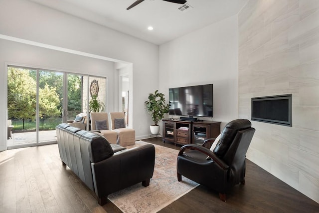 12705 Mitica Dr, Austin, TX 78739 - living area with visible vents, ceiling fan, recessed lighting, and wood finished floors