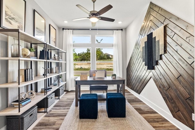 328 Ridgewell Loop, Georgetown, TX 78633 - dining space with an office area, a ceiling fan, wood finished floors, baseboards, and recessed lighting