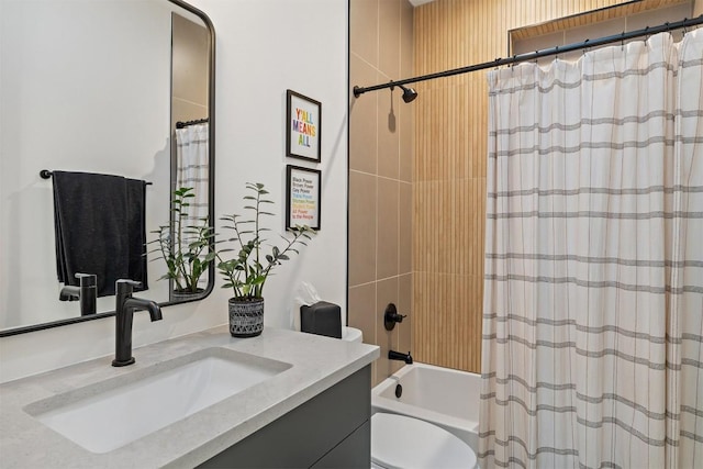 4907 Delores Ave, Austin, TX 78721 - full bathroom with vanity, toilet, and shower / bath combination with curtain