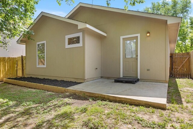 8608 Dittmar Oaks Dr, Austin, TX 78748 - back of house with a patio