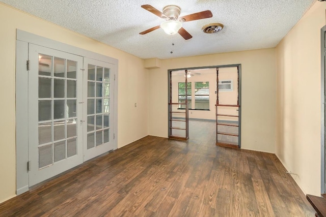 300 W Cleveland St, Elgin, TX 78621 - photo 8