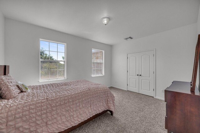 1107 Shiloh St, Cedar Park, TX 78613 - carpeted bedroom with baseboards