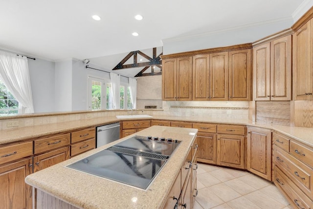 kitchen with recessed lighting, dishwasher, a sink, black electric cooktop, and backsplash