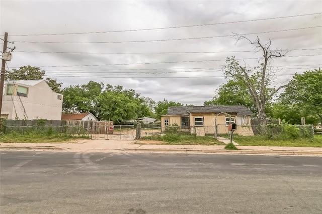 6206 Ponca St, Austin, TX 78741 - photo 4