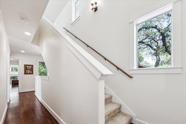 1008 W Monroe St W, Austin, TX 78704 - stairs featuring healthy amount of natural light, hardwood / wood-style flooring, baseboards, and recessed lighting